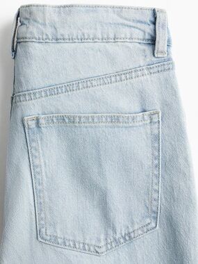 H&M Light Wash High-Rise Women's Jeans